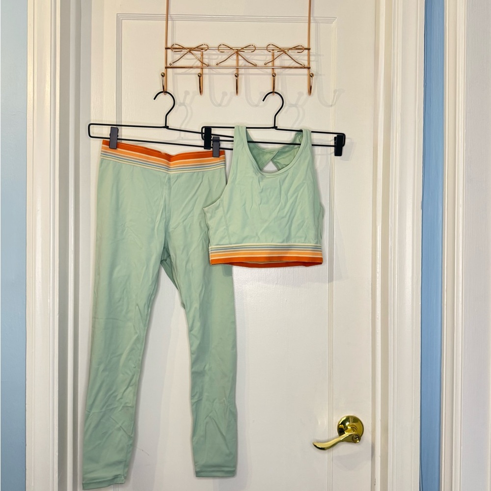 POPFLEX Mint Green Leggings and Crop Top Set